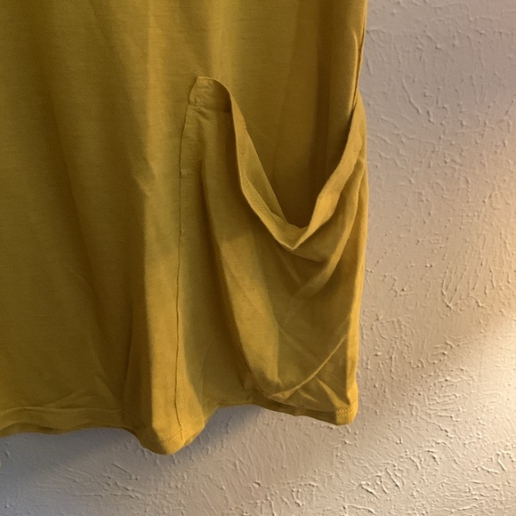 *Rare* Martin & OSA Patch Pocket T-Shirt - Picture 2 of 6